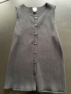 a new day Black Ribbed Button-Front Tank Top